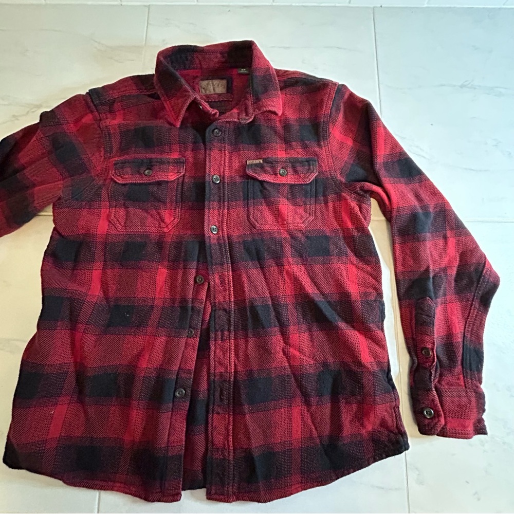 Orvis red black plaid flannel shacket / shirt jacket. Pockets!  Warm!